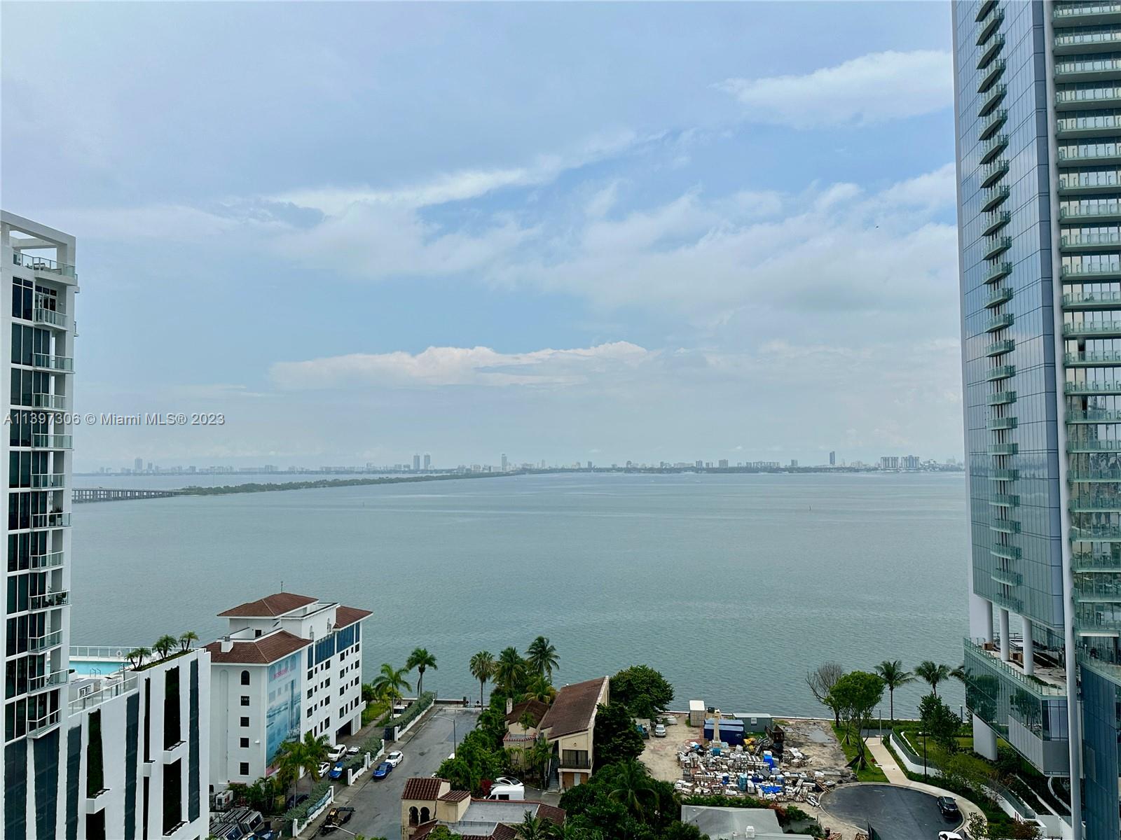 BAY HOUSE CONDO - Residential