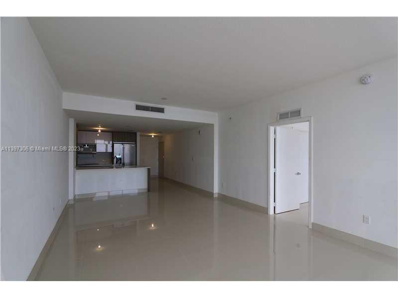 BAY HOUSE CONDO - Residential