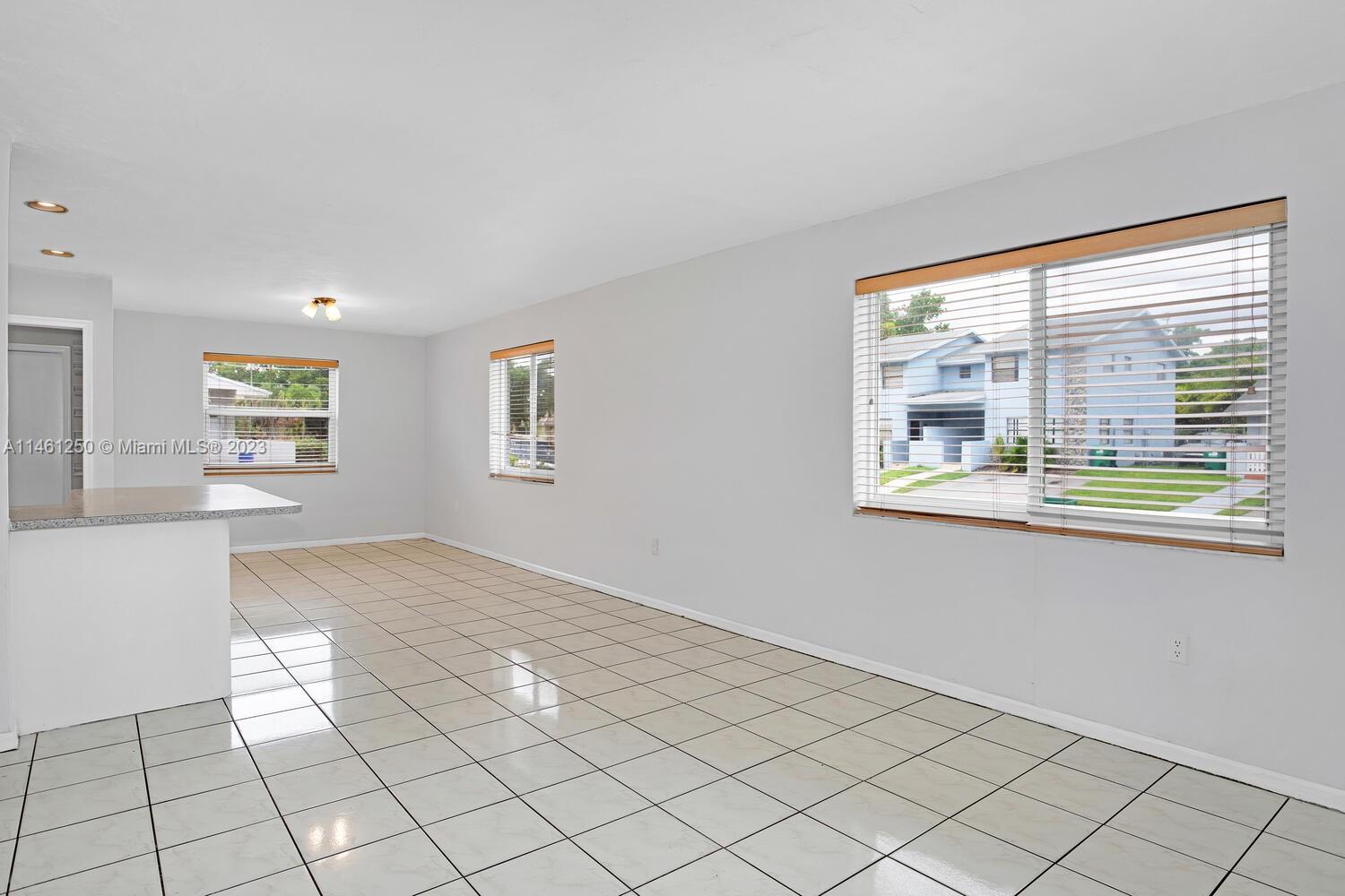 SAGA VIEW - Residential Lease