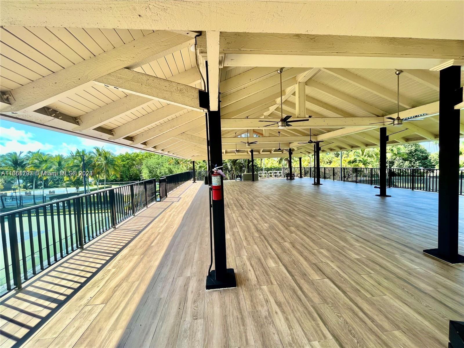 DORAL PK CO CLUB VILLAS C - Residential Lease