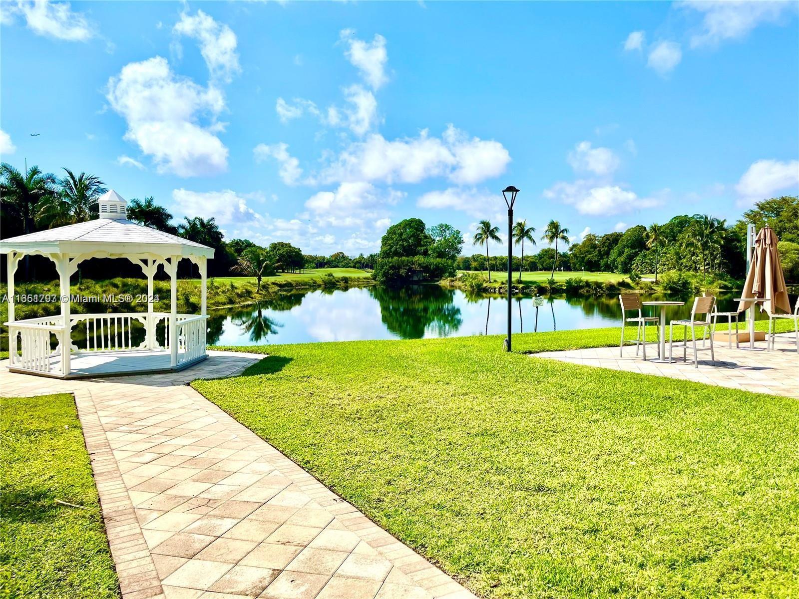 DORAL PK CO CLUB VILLAS C - Residential Lease