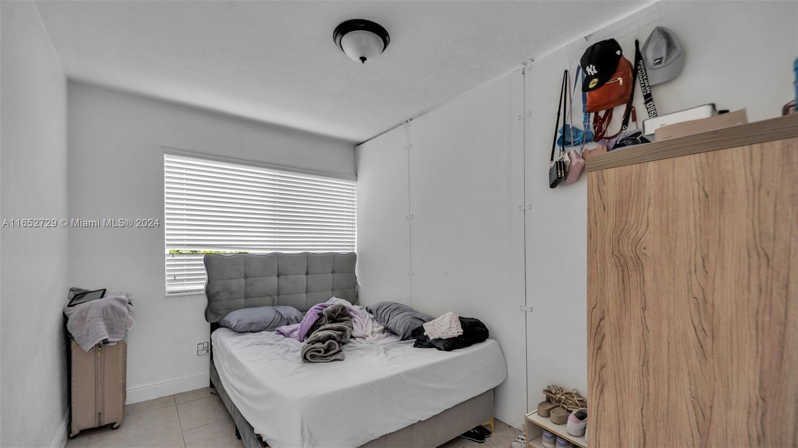 OVERBROOK PARK - Residential Income