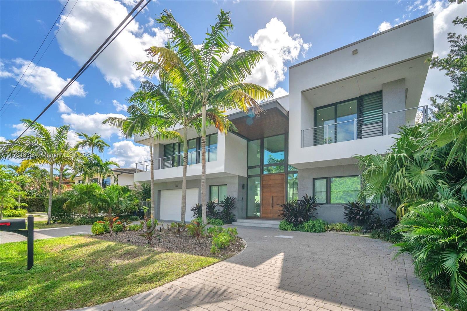 EASTERN SHORES 1ST ADDN - Residential
