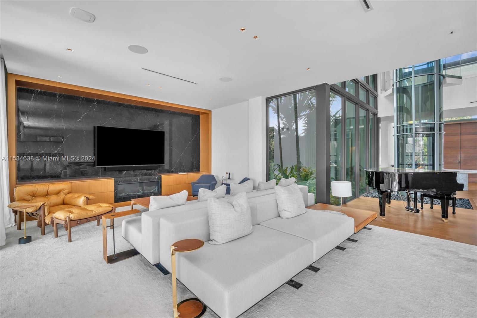 EASTERN SHORES 1ST ADDN - Residential