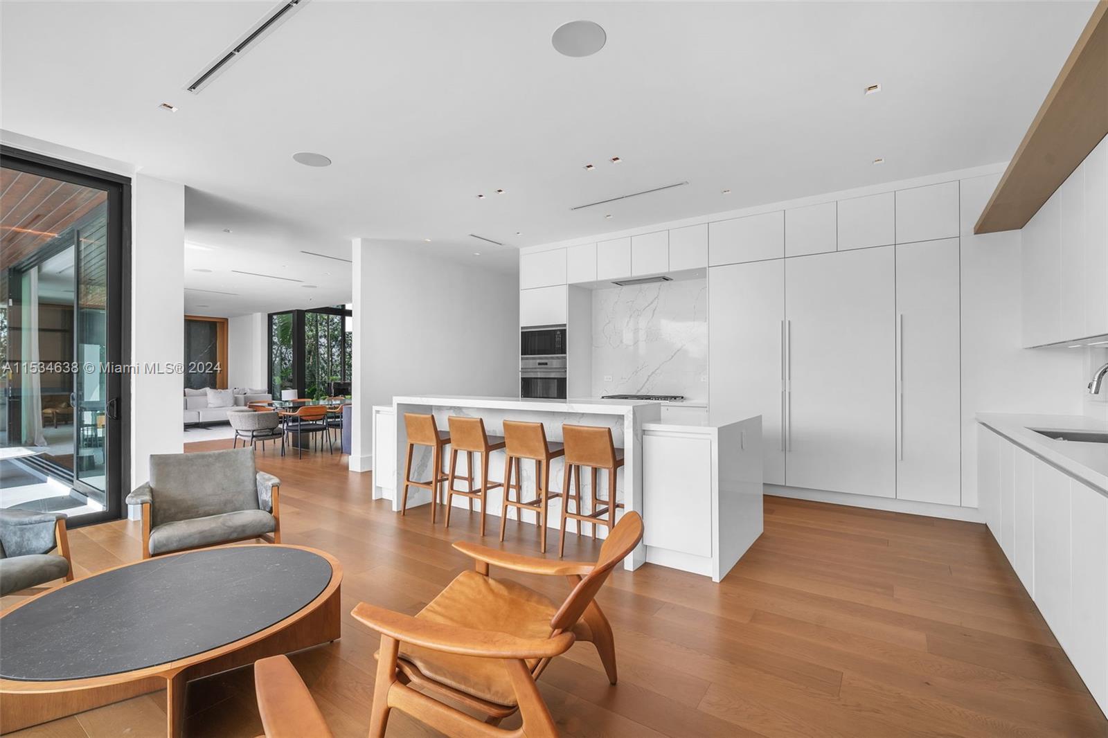 EASTERN SHORES 1ST ADDN - Residential
