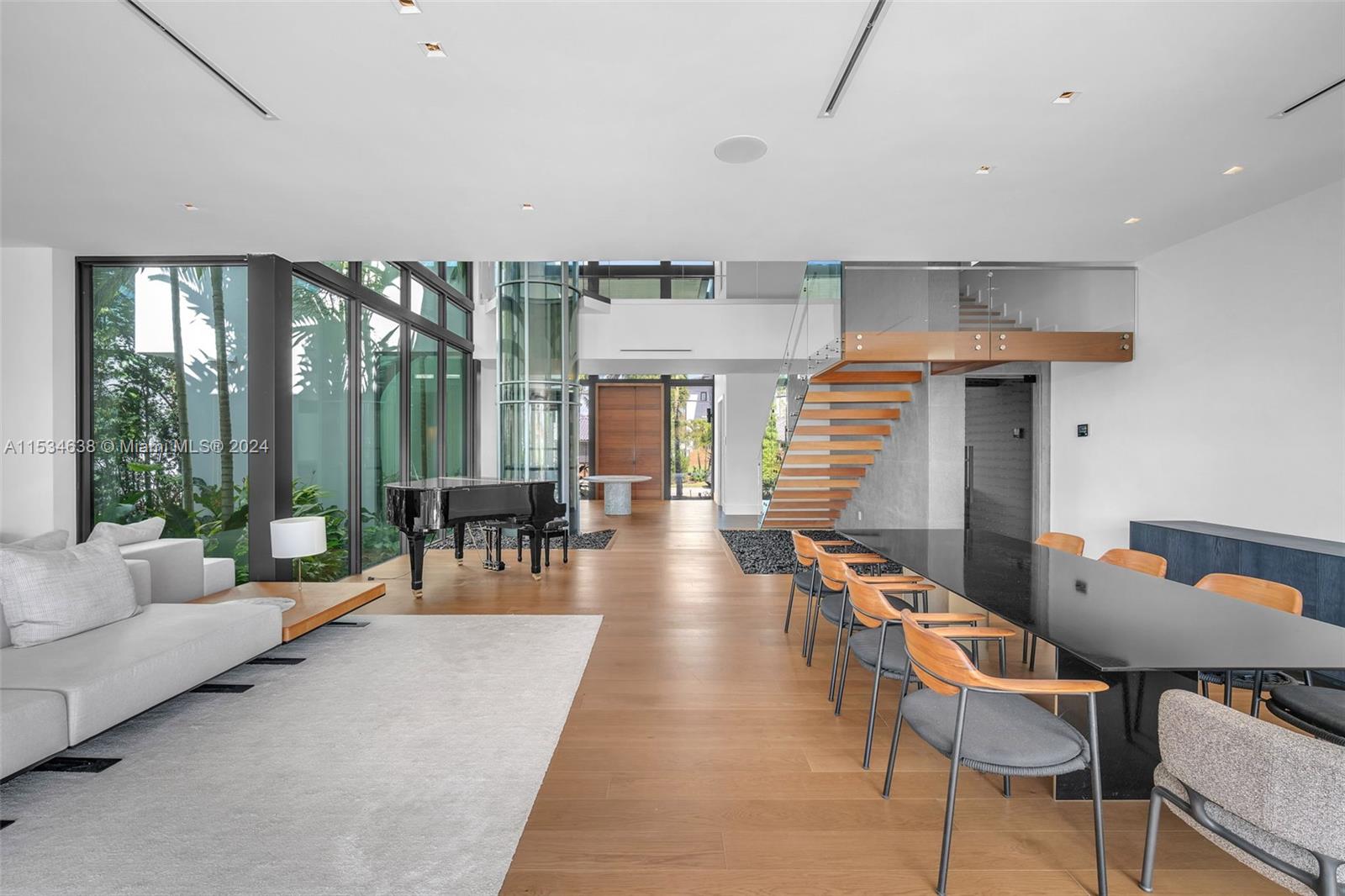 EASTERN SHORES 1ST ADDN - Residential