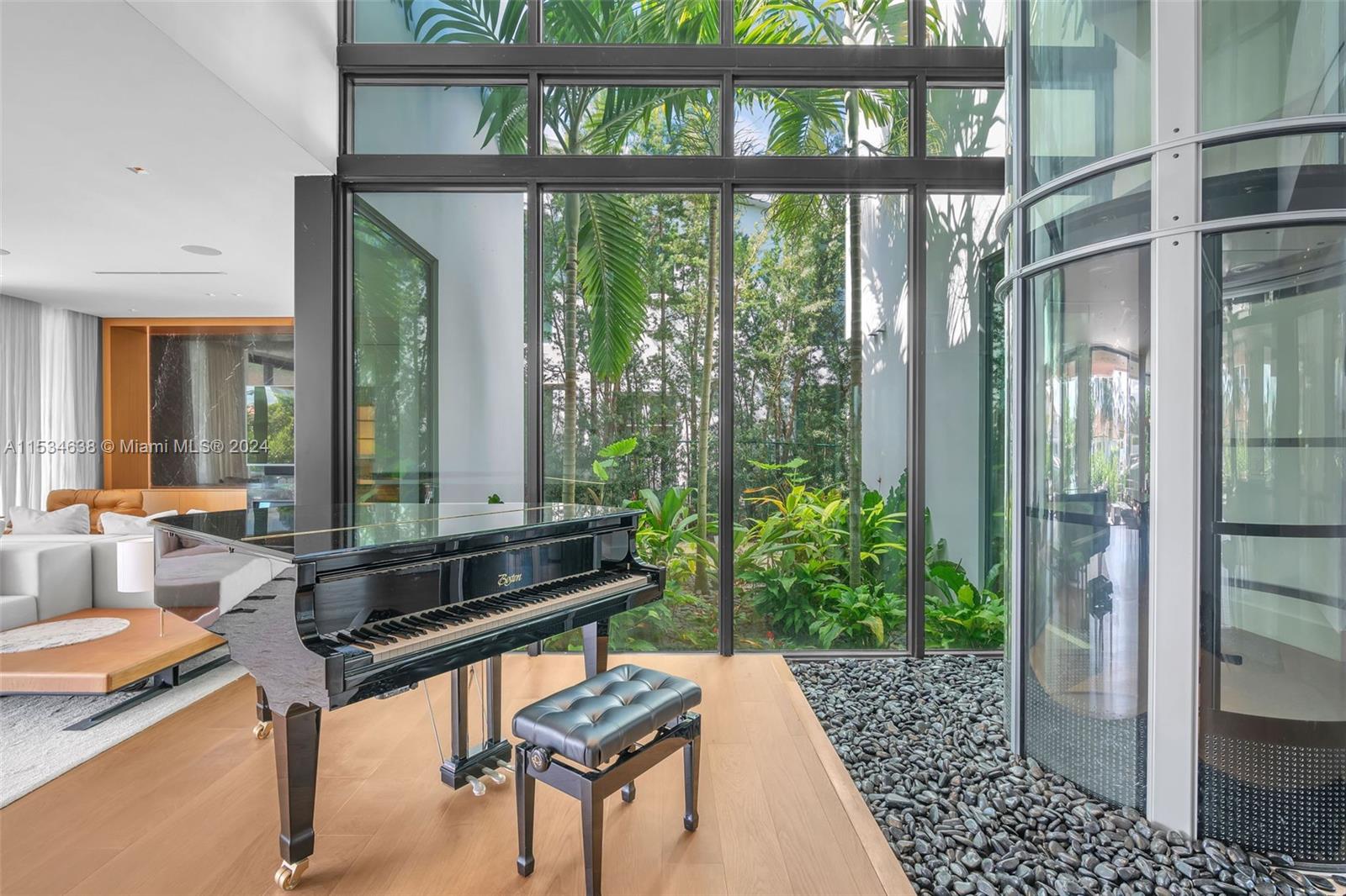 EASTERN SHORES 1ST ADDN - Residential