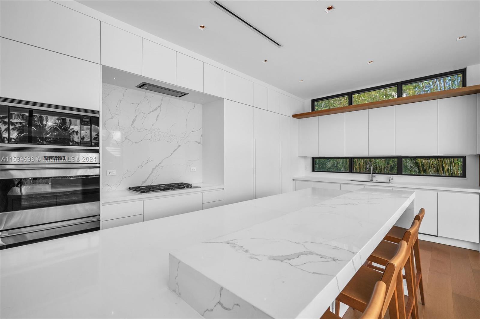 EASTERN SHORES 1ST ADDN - Residential