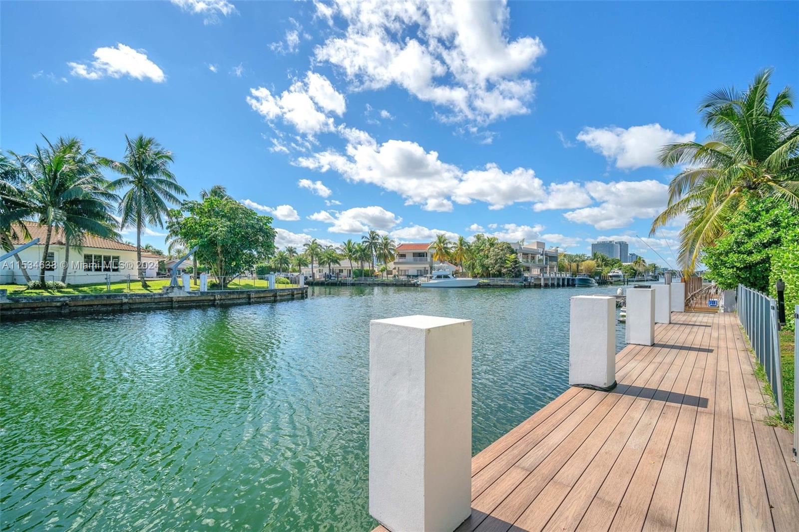 EASTERN SHORES 1ST ADDN - Residential