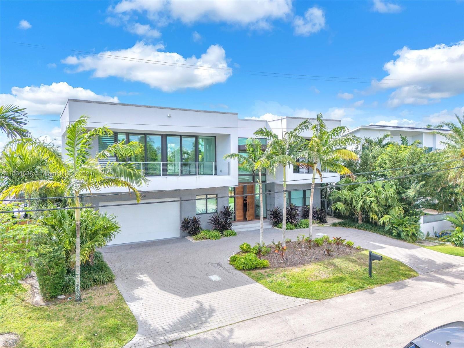 EASTERN SHORES 1ST ADDN - Residential