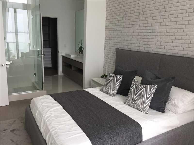 Icon Bay - Residential Lease