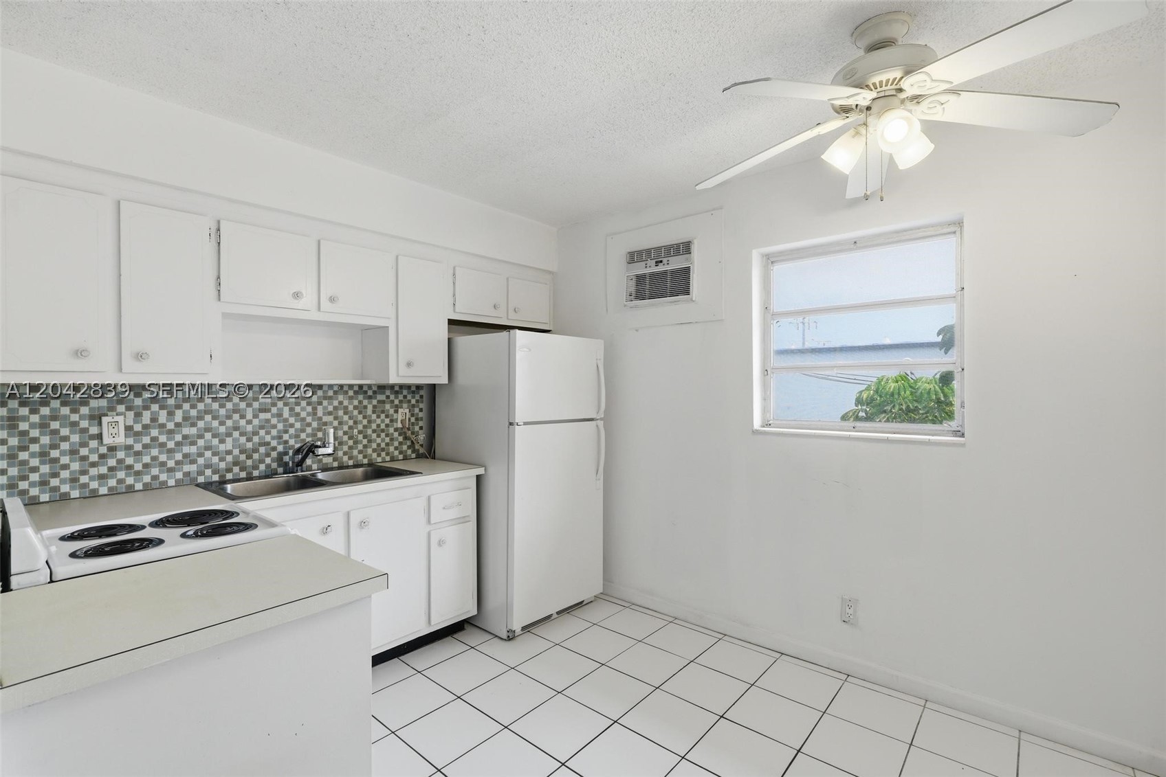 CROISSANT PARK DIXIE CUT- - Residential Lease