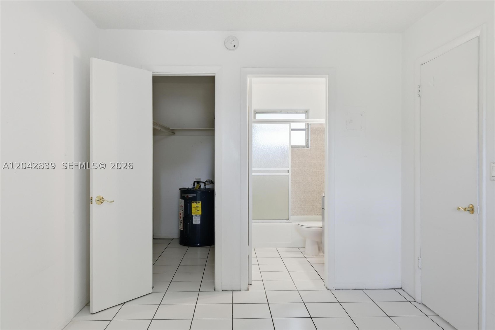 CROISSANT PARK DIXIE CUT- - Residential Lease