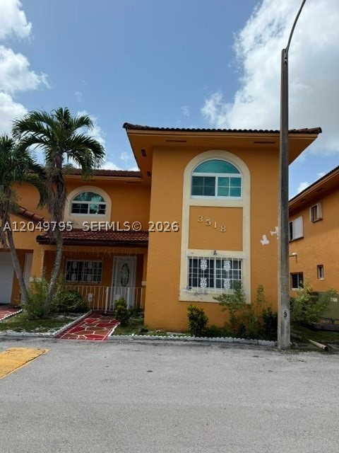 EL PRADO XV CONDO - Residential Lease