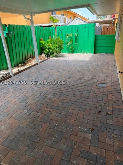 EL PRADO XV CONDO - Residential Lease