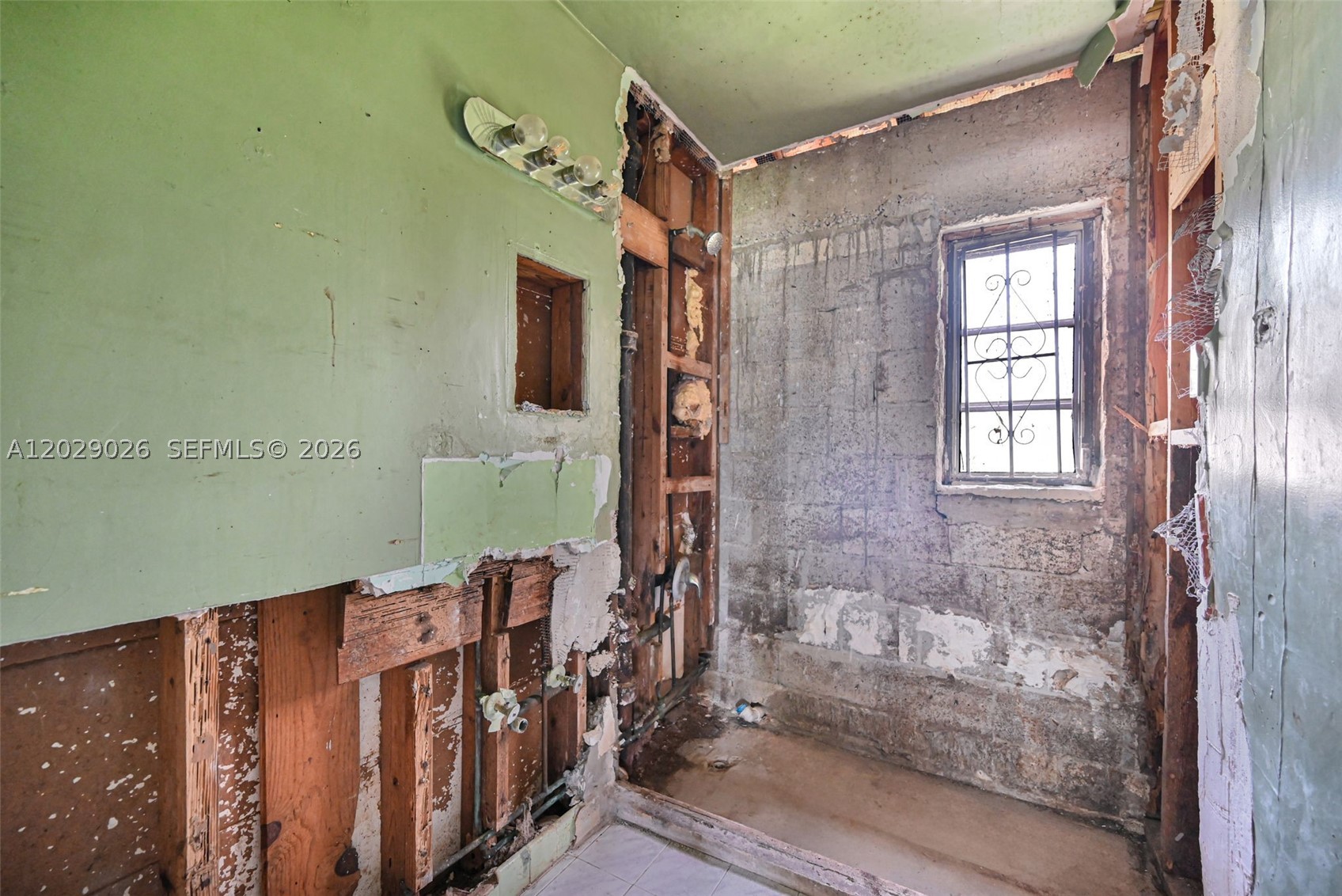 BUNCHE PARK 1 ADDN - Residential