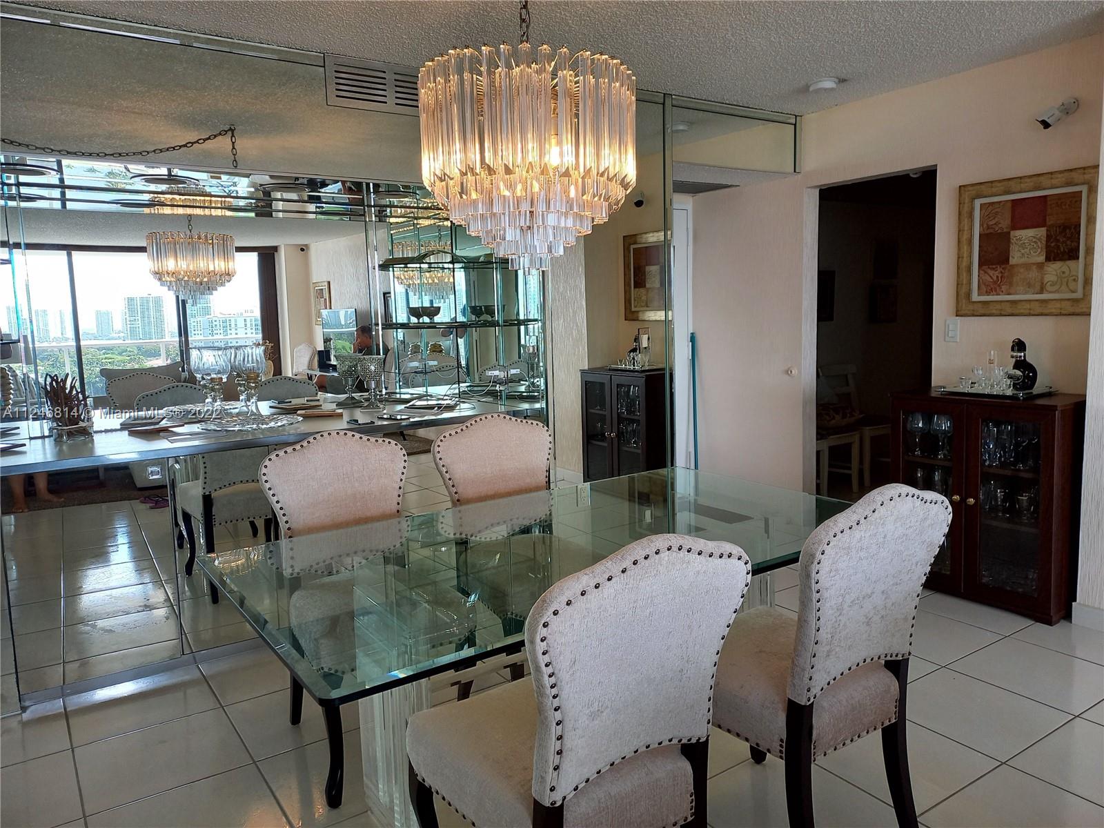 FLAMENCO CONDO-TOWER II - Residential Lease