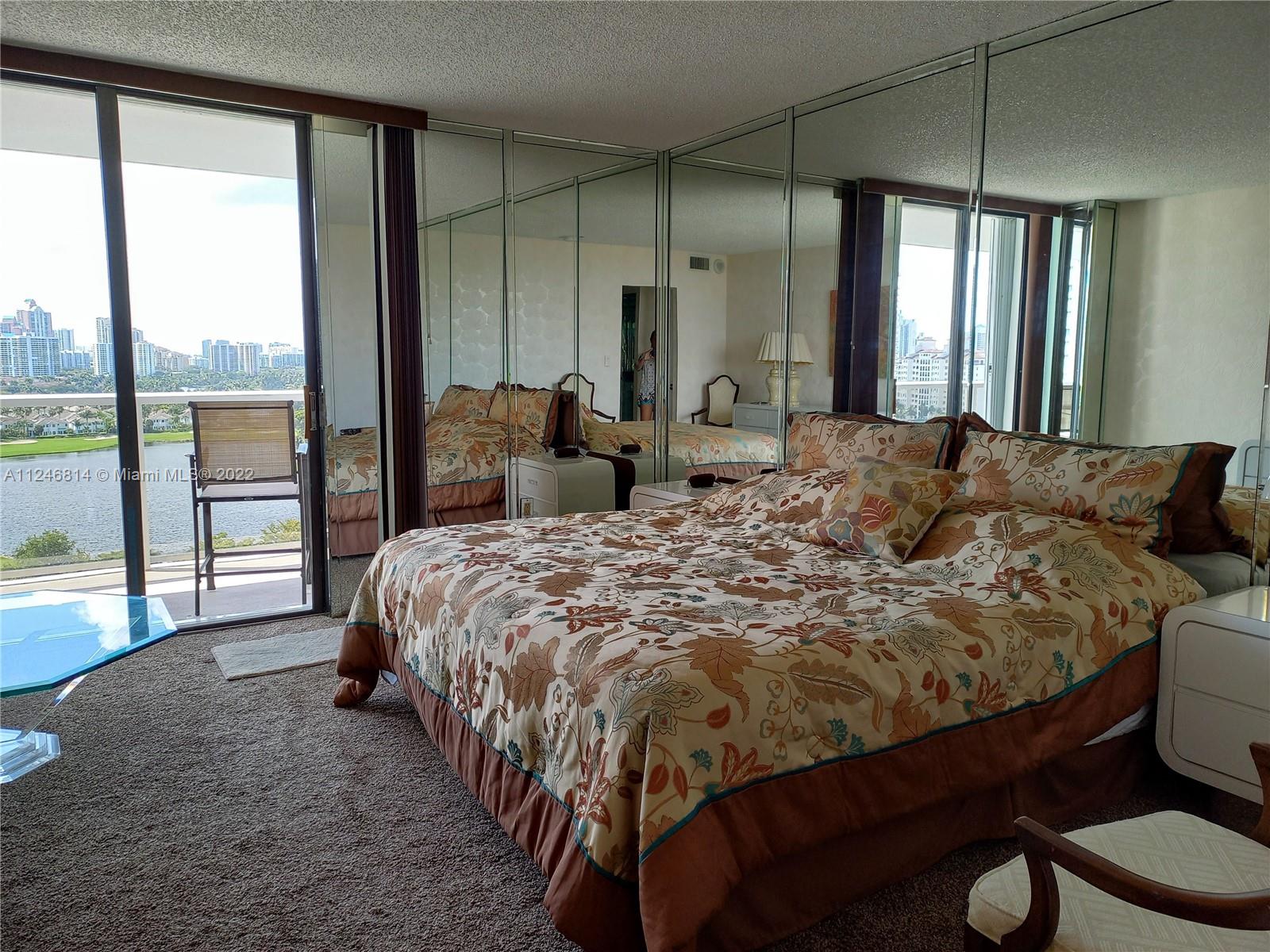 FLAMENCO CONDO-TOWER II - Residential Lease