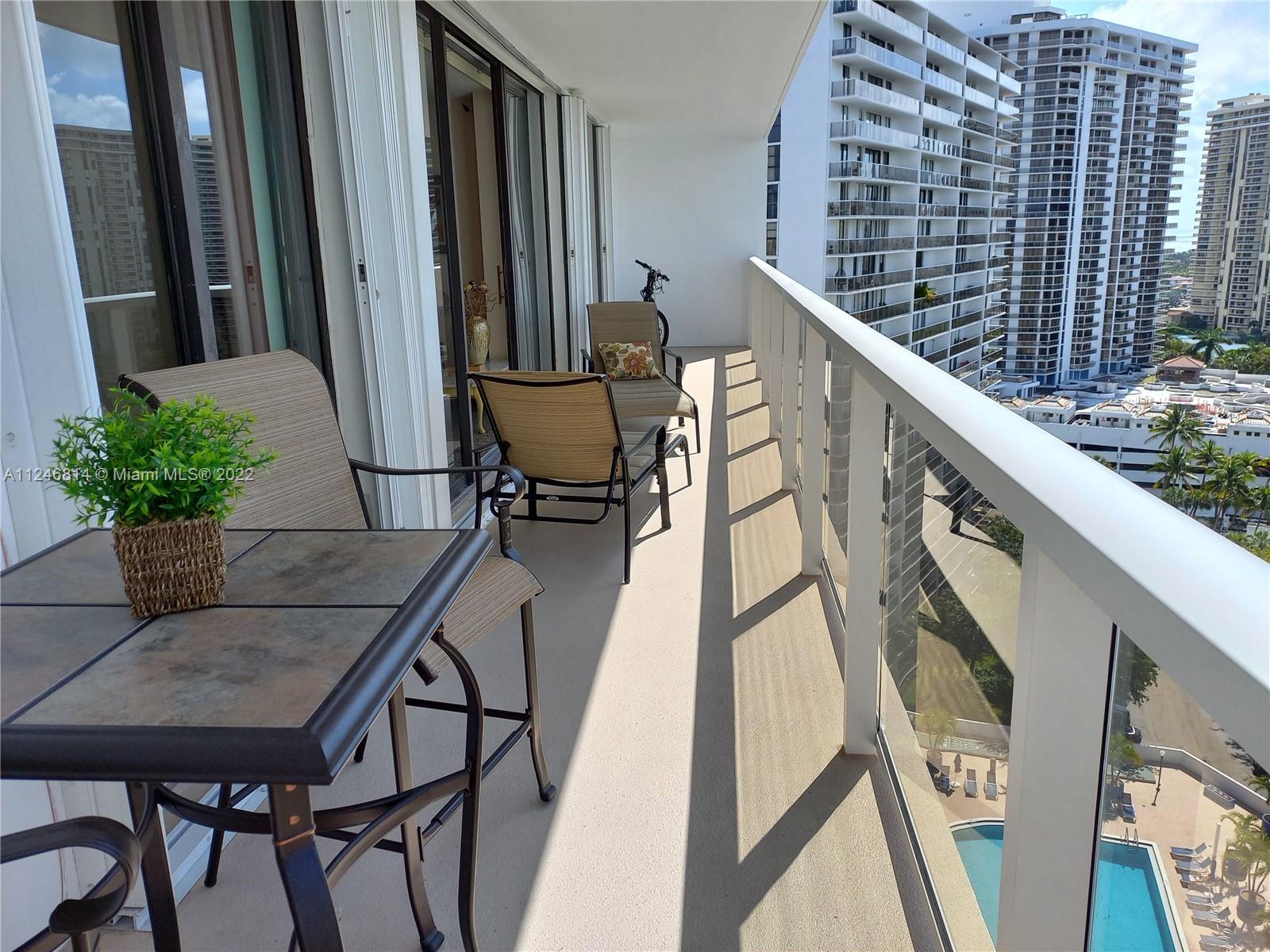 FLAMENCO CONDO-TOWER II - Residential Lease