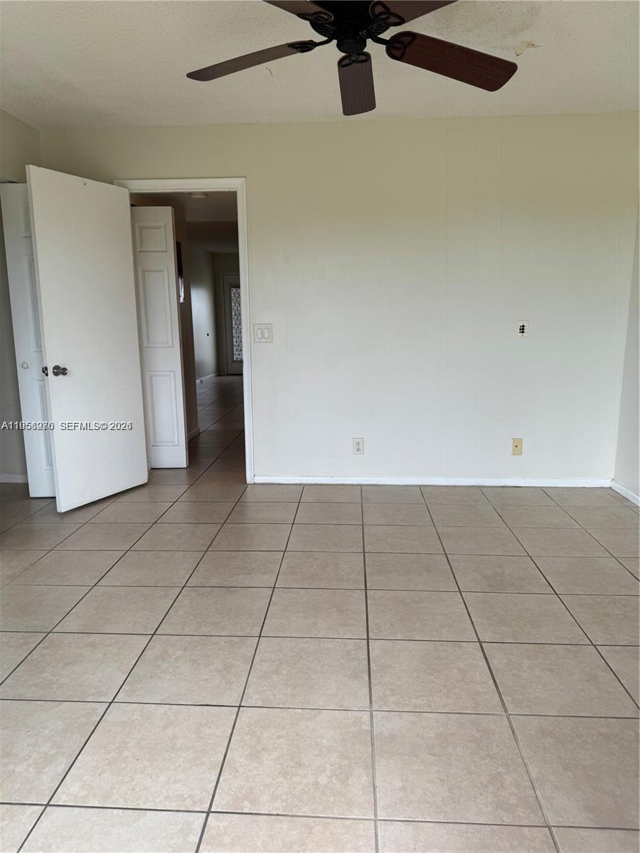 NEW HAMPTON AT CENTURY VI - Residential