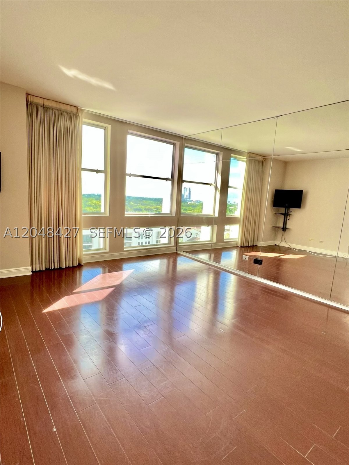 DAVID WILLIAM HOTEL CONDO - Residential