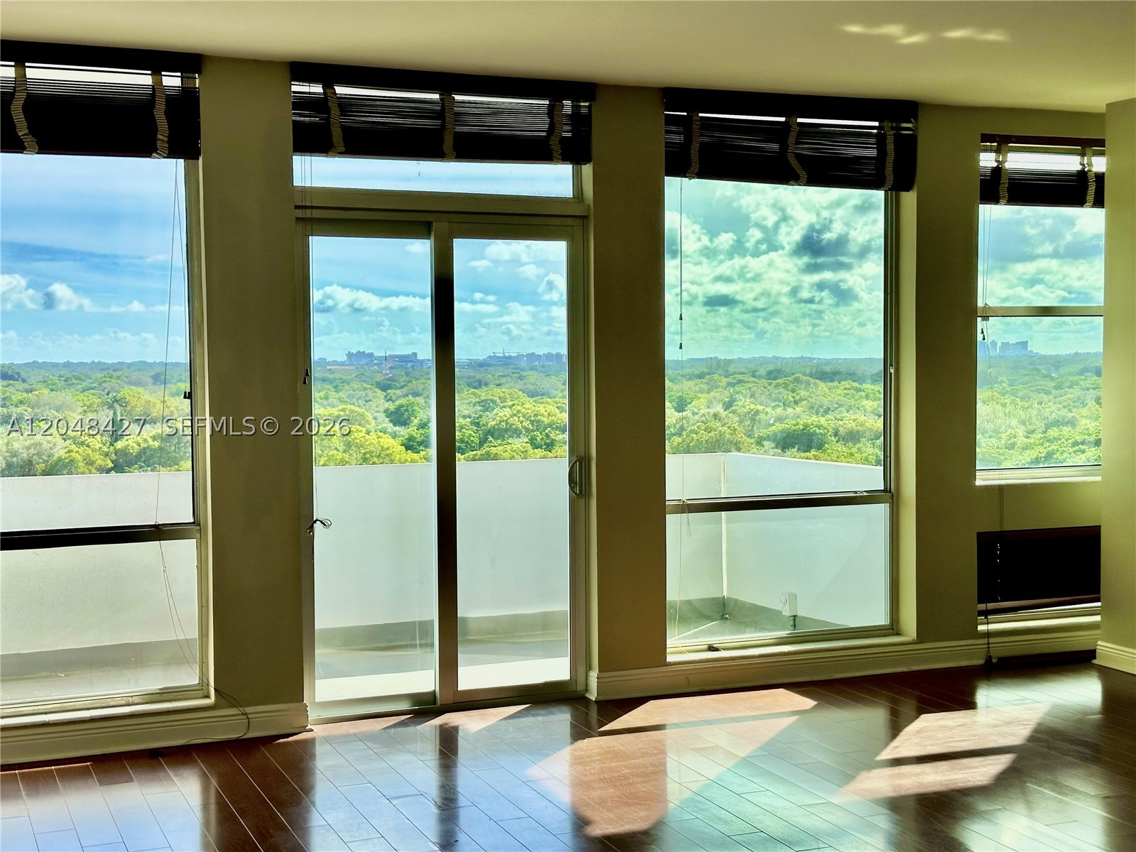 DAVID WILLIAM HOTEL CONDO - Residential