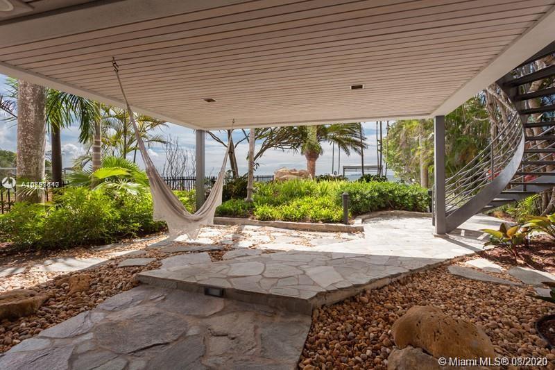 BAY HOMES SUB DB 338-23 - Residential