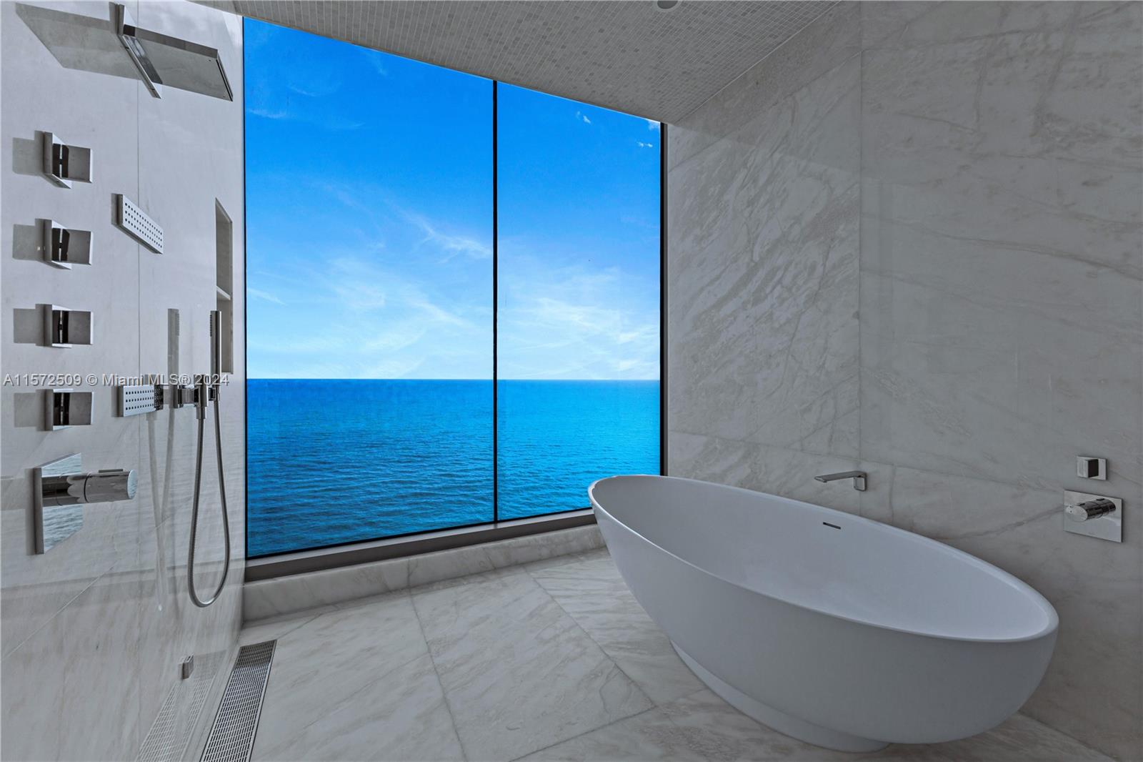 ESTATES AT ACQUALINA - Residential