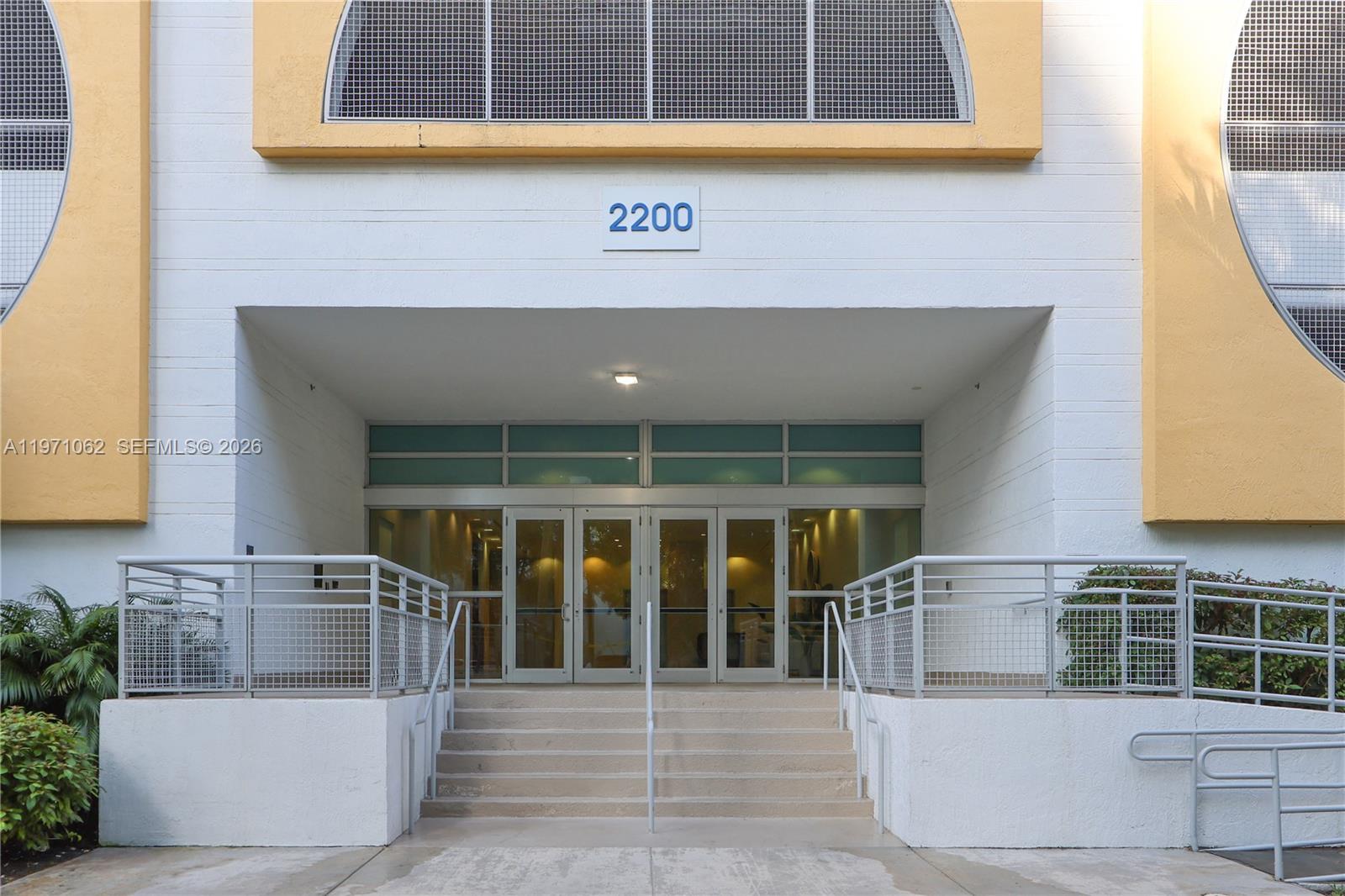EDGEWATER LOFTS CONDO - Residential Lease