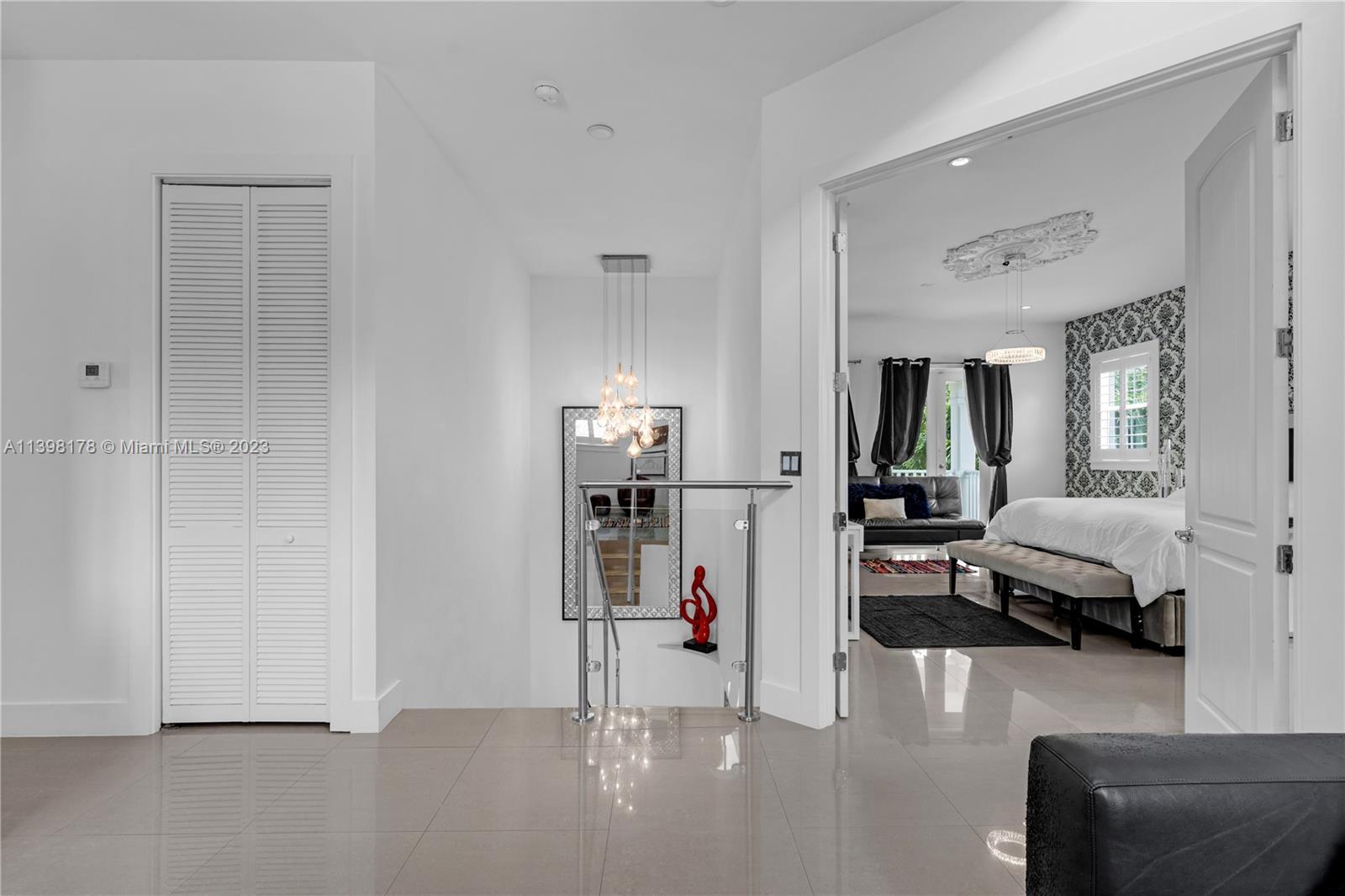 ROBERTS SUB - Residential Lease