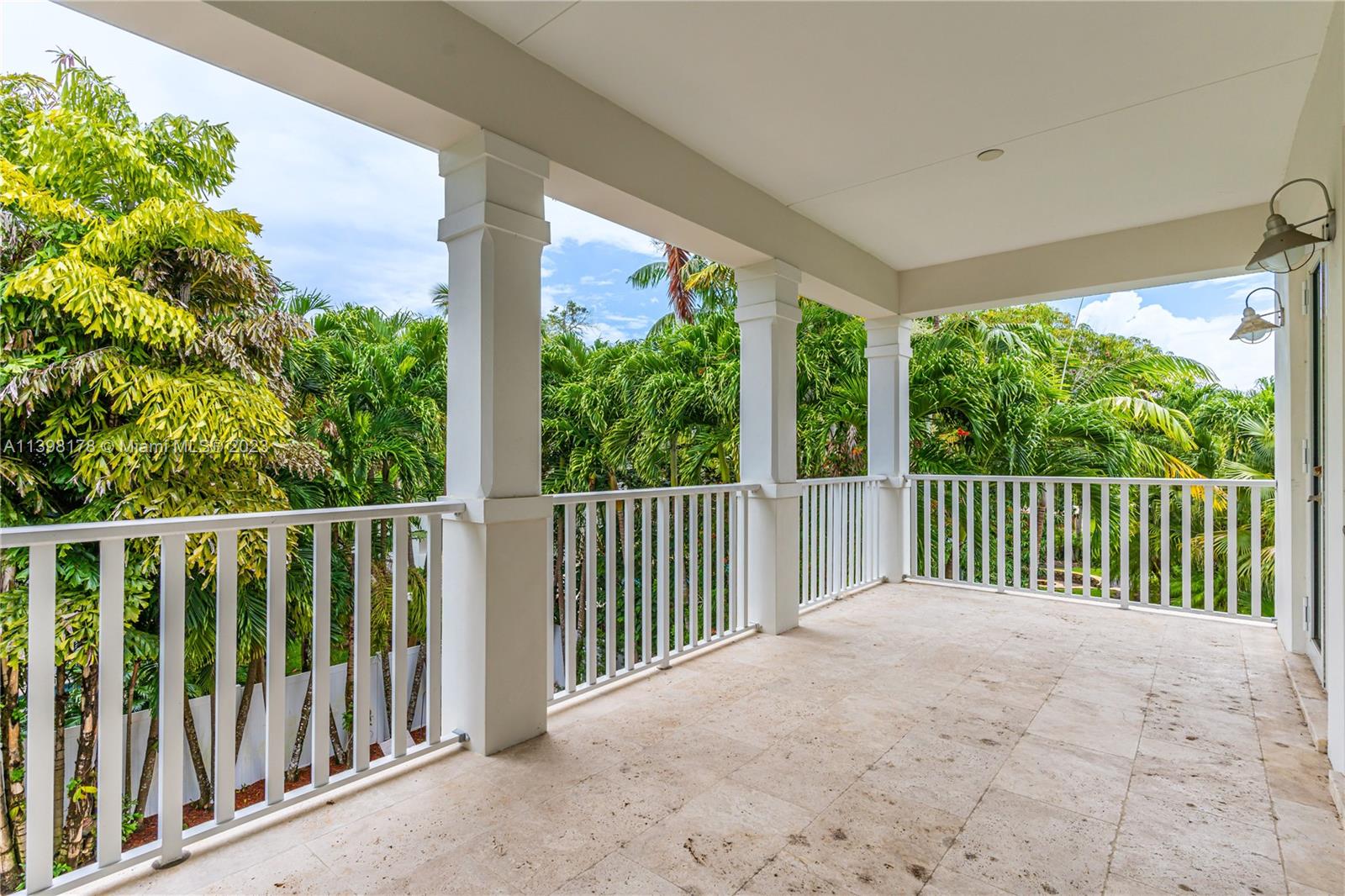 ROBERTS SUB - Residential Lease