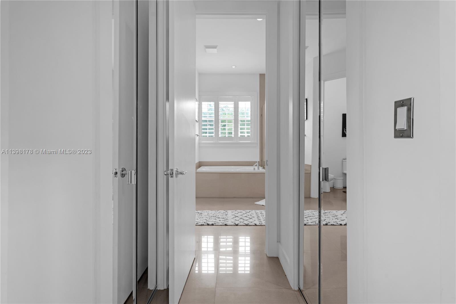 ROBERTS SUB - Residential Lease