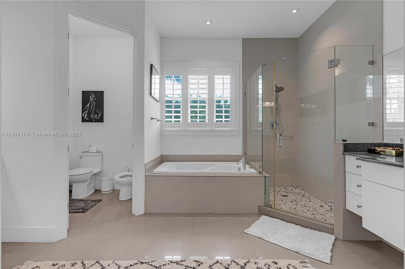 ROBERTS SUB - Residential Lease