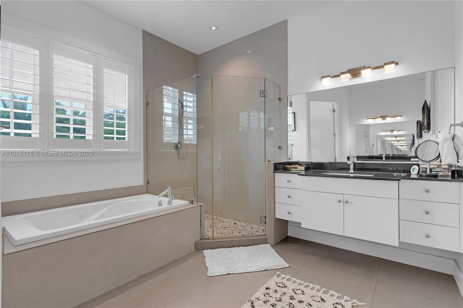 ROBERTS SUB - Residential Lease