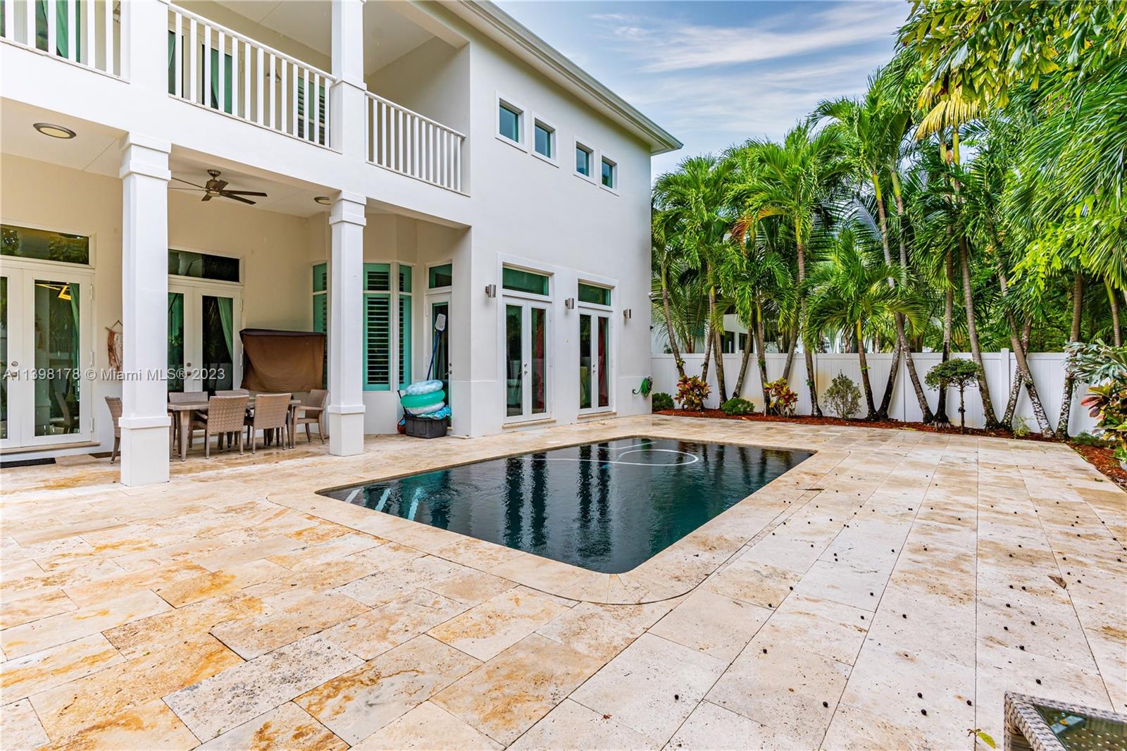 ROBERTS SUB - Residential Lease