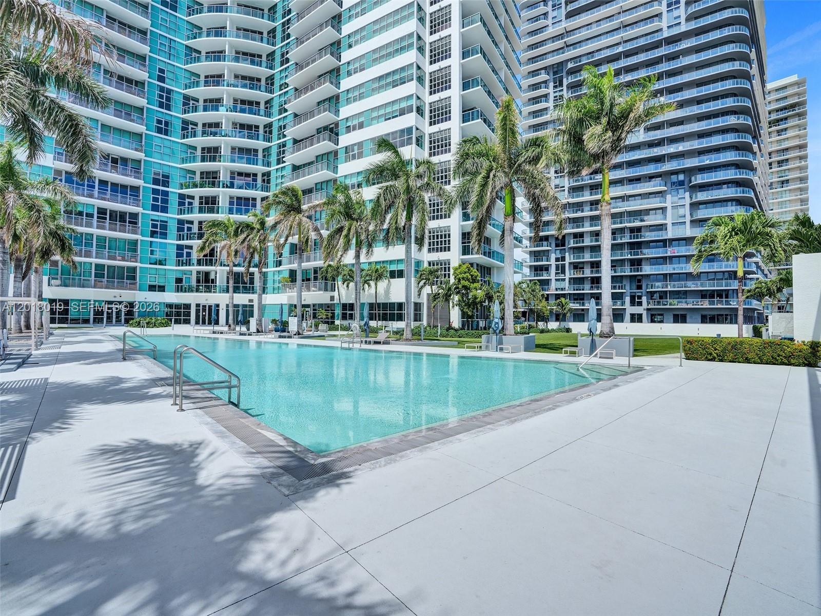 FOUR MIDTOWN MIAMI CONDO - Residential