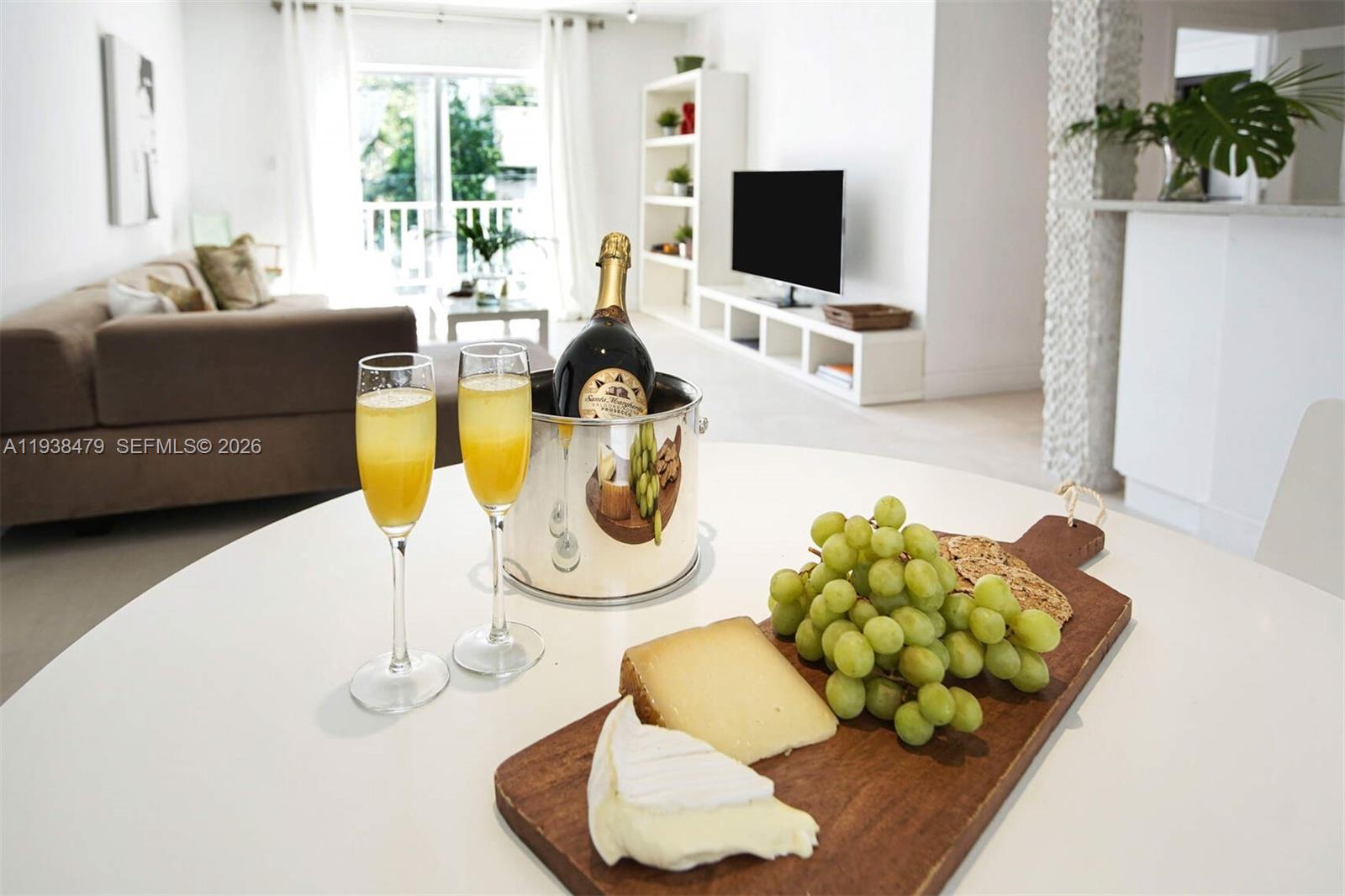 A fully renovated unit just steps from the beach, nestled among luxurious high-rises, this charming building offers a welcoming lifestyle moments away from some of the best restaurants, including the famous Joe Stone Crab, Milos, Smith & Wollensky, Carbone, and more. In the evening, stroll to South Pointe Park to witness a stunning sunset with the city skyline as a backdrop, while boats glide along the Intracoastal toward the ocean. Relax on your terrace, perfect for reading or simply enjoying nature. With all the essentials within walking distance—Pilates studios, gyms, grocery stores, pharmacies, shops, nightlife, and restaurants—you'll have everything you need right at your fingertips.