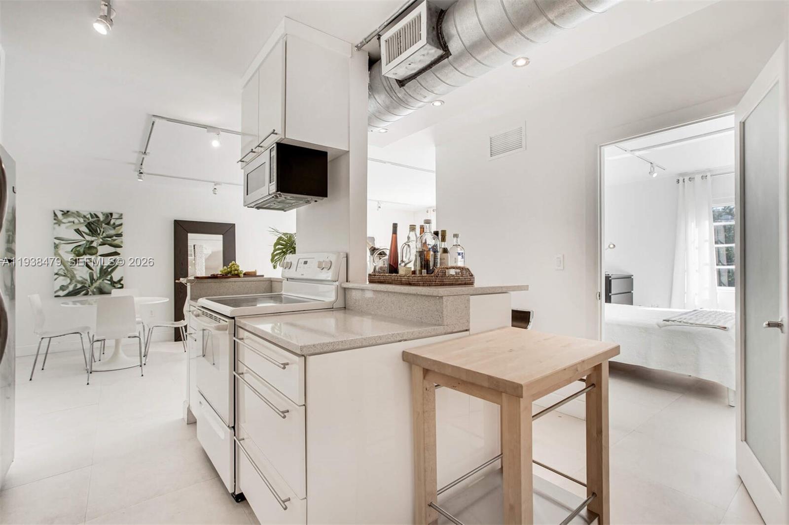 LASER CONDO - Residential