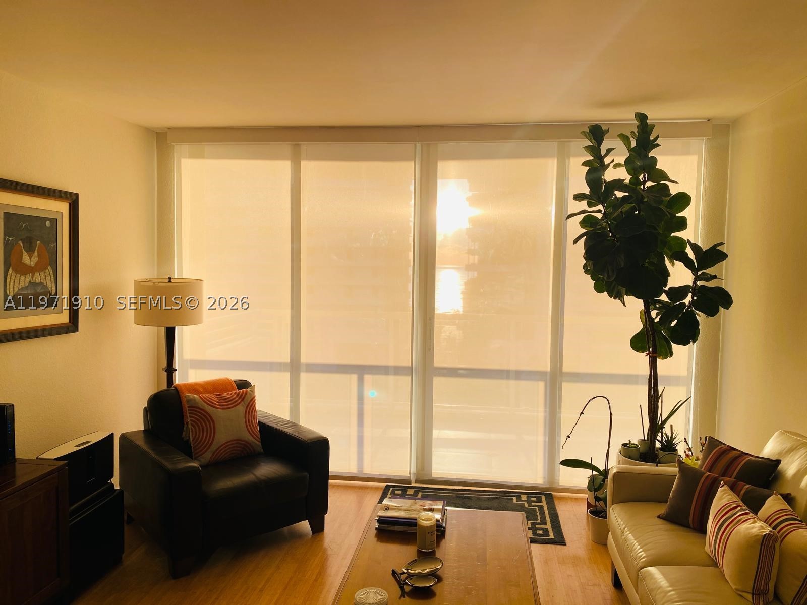 5600 CONDO - Residential