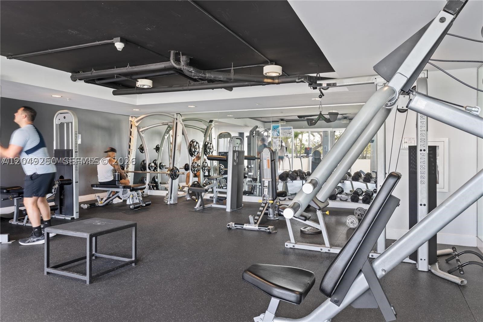 TERRAZAS RIVERPARK VILLAG - Residential Lease
