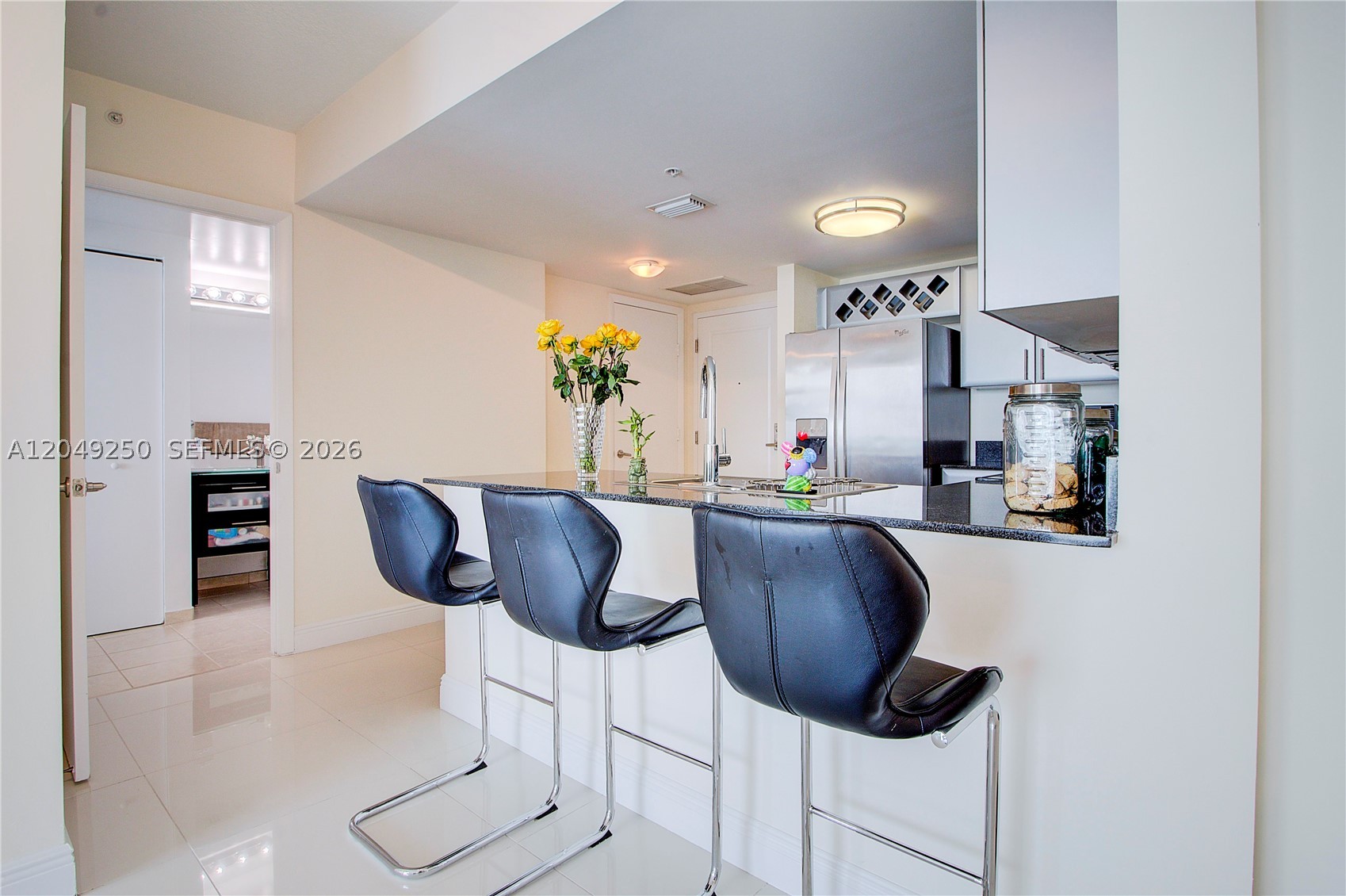 TERRAZAS RIVERPARK VILLAG - Residential Lease