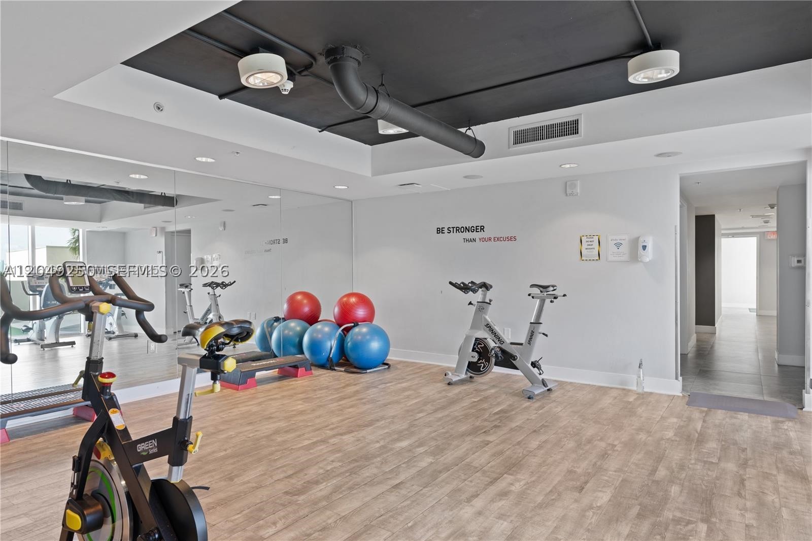 TERRAZAS RIVERPARK VILLAG - Residential Lease