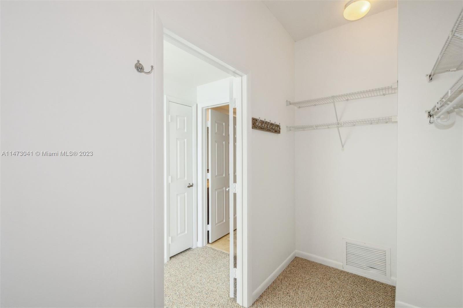 THE PORT RESIDENCES - Residential Lease