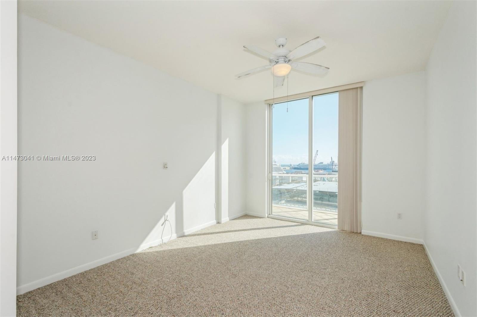 THE PORT RESIDENCES - Residential Lease