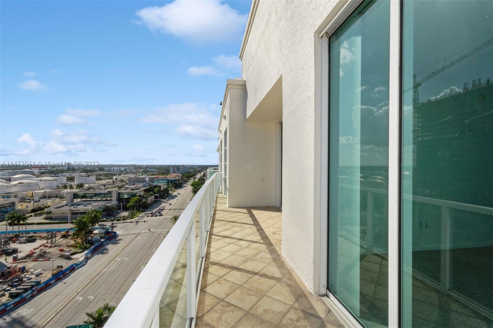 THE PORT RESIDENCES - Residential Lease