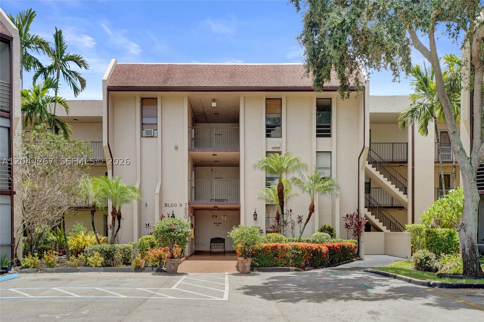 CONCORD VILLAGE CONDOMINI - Residential