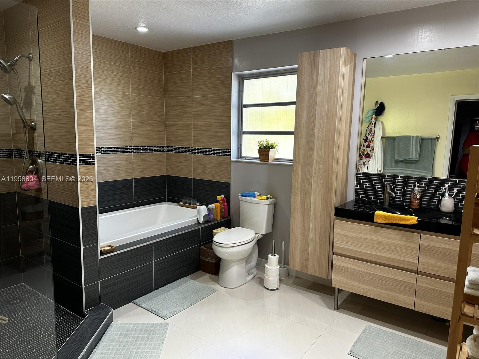 SOUTHERN ESTS 2ND ADDN - Residential