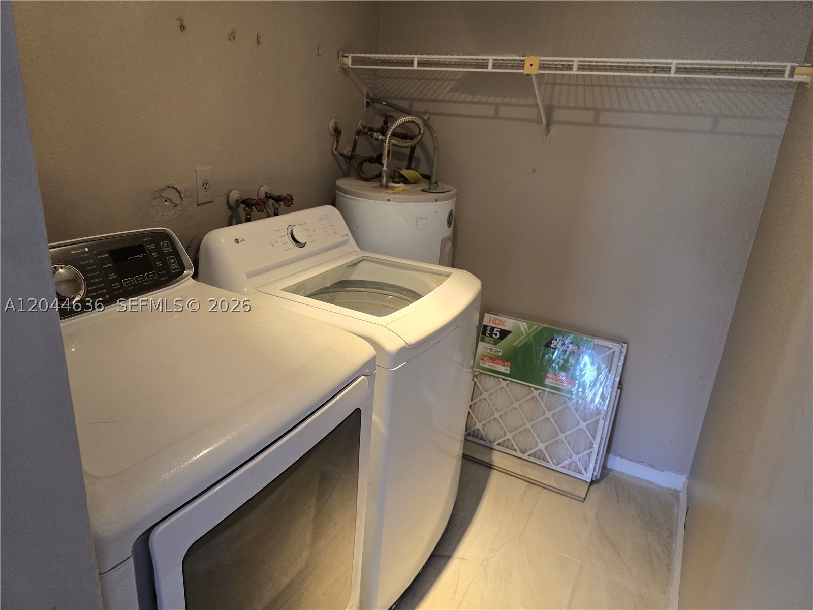 PT TR A NORTH LAUDERDALE - Residential