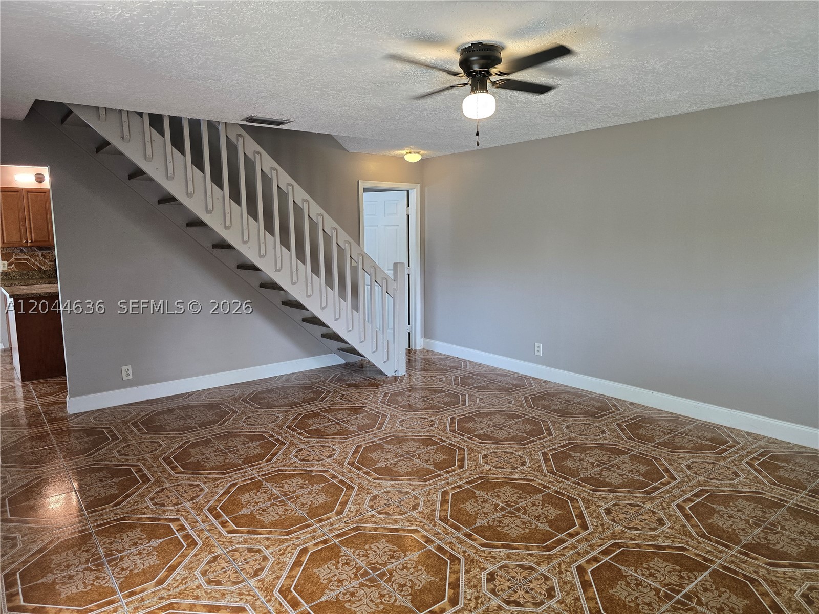 PT TR A NORTH LAUDERDALE - Residential
