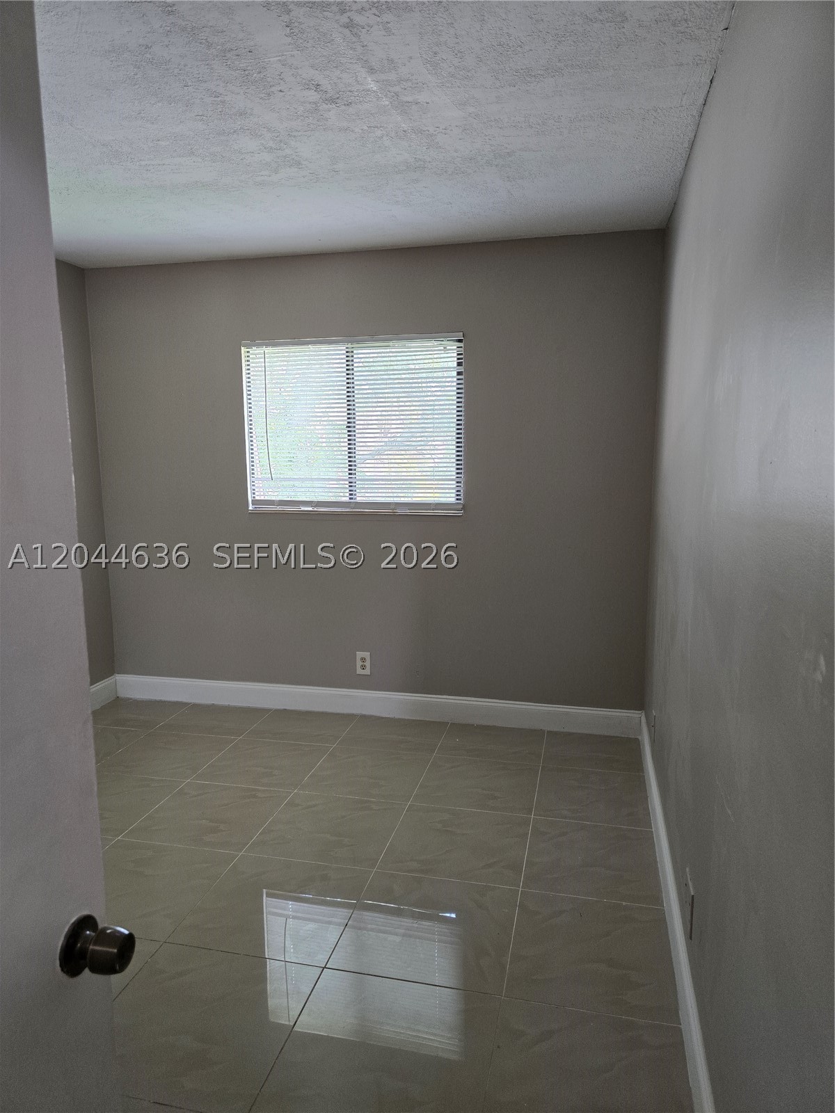 PT TR A NORTH LAUDERDALE - Residential
